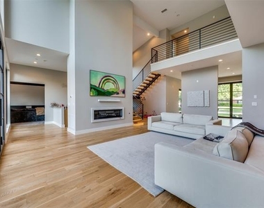 4215 Nashwood Lane - Photo Thumbnail 11