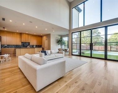 4215 Nashwood Lane - Photo Thumbnail 8