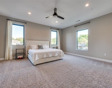4215 Nashwood Lane - Photo Thumbnail 33