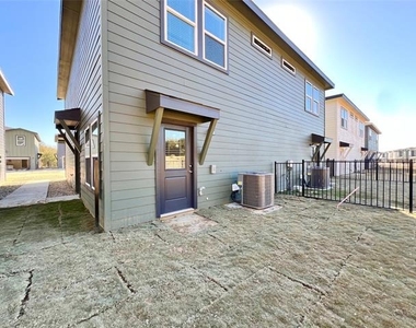 3501 E Renfro Street - Photo Thumbnail 4
