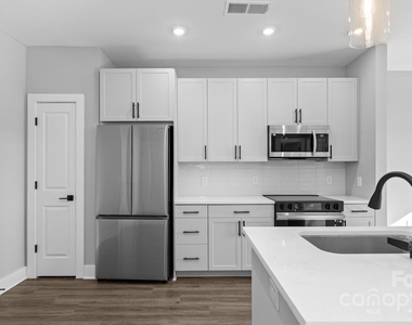 120 Matheson Avenue - Photo Thumbnail 33