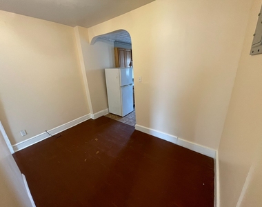 139 17th Street - Photo Thumbnail 4