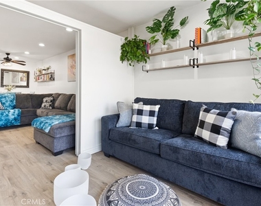 7740 Redlands - Photo Thumbnail 4