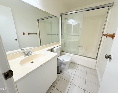 1522 S Baldwin Avenue - Photo Thumbnail 23