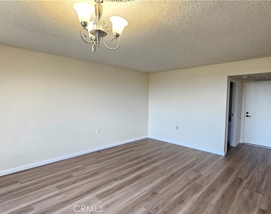 24055 Paseo Del Lago - Photo Thumbnail 3