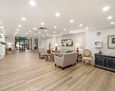24055 Paseo Del Lago - Photo Thumbnail 11