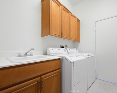 76956 Comanche Lane - Photo Thumbnail 31