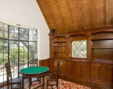1957 Mandeville Canyon Road - Photo Thumbnail 16