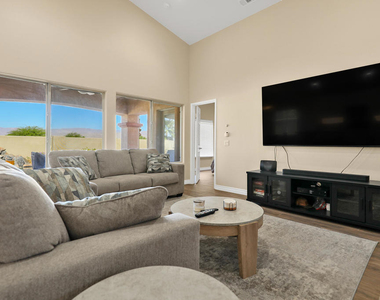 79948 Bethpage Avenue - Photo Thumbnail 6