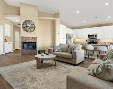 79948 Bethpage Avenue - Photo Thumbnail 5