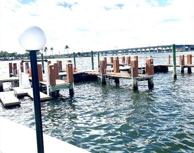 2840 S Ocean Boulevard - Photo Thumbnail 15