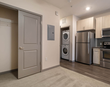 6950 E Chenango Ave - Photo Thumbnail 7