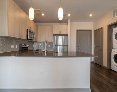 6950 E Chenango Ave - Photo Thumbnail 6