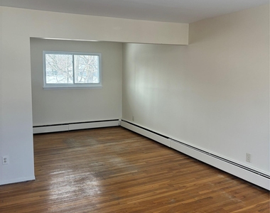 148 N 22nd Street - Photo Thumbnail 5