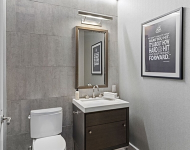 301 E 50th Street - Photo Thumbnail 10