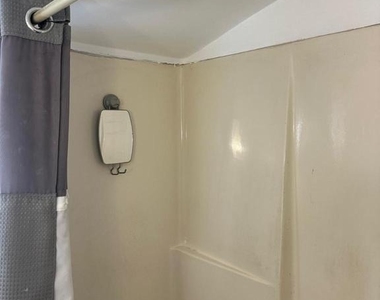 17 Higginsville Lane - Photo Thumbnail 24