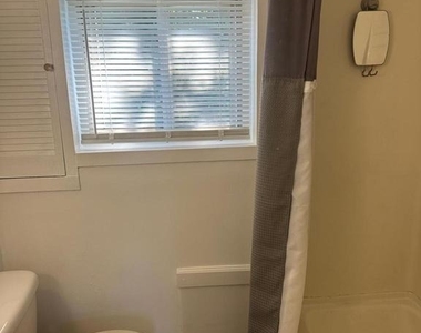 17 Higginsville Lane - Photo Thumbnail 3