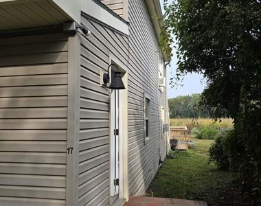 17 Higginsville Lane - Photo Thumbnail 15