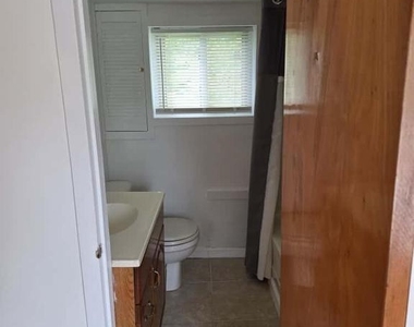 17 Higginsville Lane - Photo Thumbnail 5