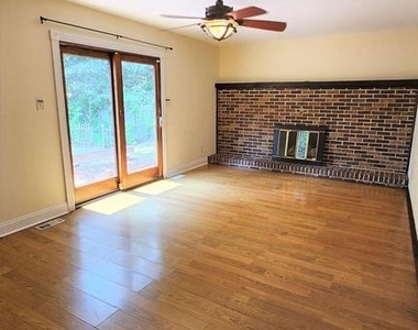 408 Deptford Road - Photo Thumbnail 1