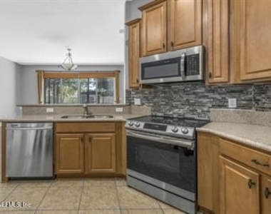 32330 Sunny Parke Drive - Photo Thumbnail 17