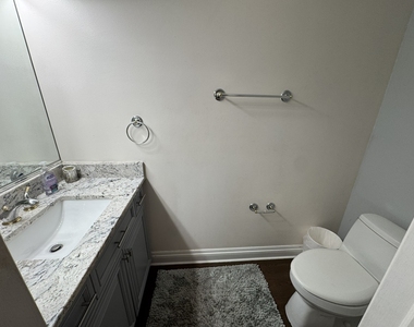 1413 S Prairie Avenue - Photo Thumbnail 10