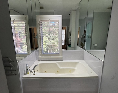 1413 S Prairie Avenue - Photo Thumbnail 18