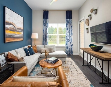 1399 Herrington Road - Photo Thumbnail 7