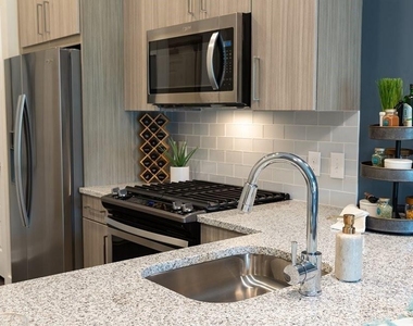 1399 Herrington Road - Photo Thumbnail 4