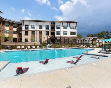 1399 Herrington Road - Photo Thumbnail 28