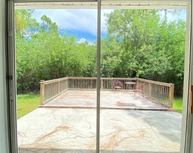 301 E 12th Street - Photo Thumbnail 18