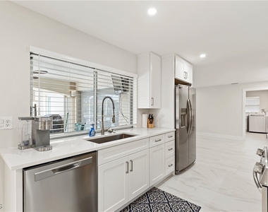 134 Sw 57th Terrace - Photo Thumbnail 7