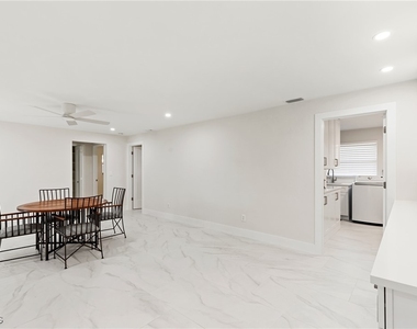 134 Sw 57th Terrace - Photo Thumbnail 12