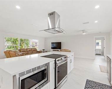 134 Sw 57th Terrace - Photo Thumbnail 9