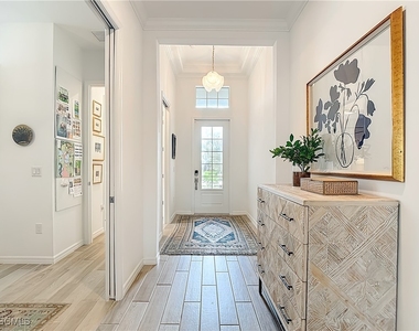 15919 Leaning Pine Lane - Photo Thumbnail 13