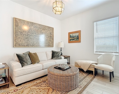 15919 Leaning Pine Lane - Photo Thumbnail 33