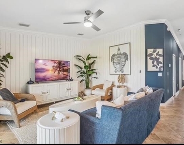 43011 Greenway Boulevard - Photo Thumbnail 4