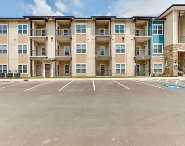 14722 Nacogdoches Rd - Photo Thumbnail 10