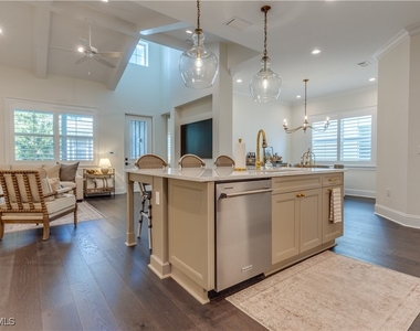 7213 Saona Court - Photo Thumbnail 3