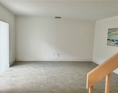 17989 San Juan Court - Photo Thumbnail 3