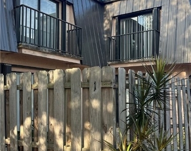 17989 San Juan Court - Photo Thumbnail 25