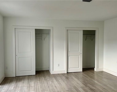 17989 San Juan Court - Photo Thumbnail 10
