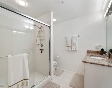 14819 Laguna Drive - Photo Thumbnail 28