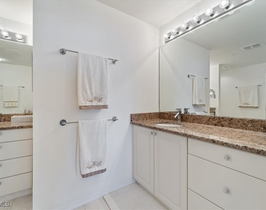 14819 Laguna Drive - Photo Thumbnail 27