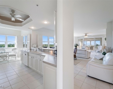 14819 Laguna Drive - Photo Thumbnail 8