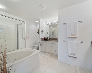 14819 Laguna Drive - Photo Thumbnail 30
