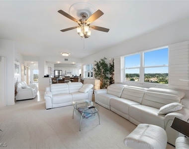 14819 Laguna Drive - Photo Thumbnail 9