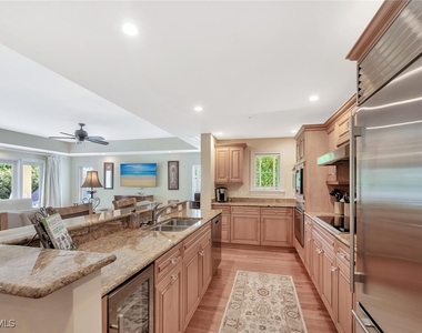 325 3rd Street S - Photo Thumbnail 11