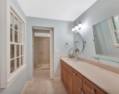 325 3rd Street S - Photo Thumbnail 17