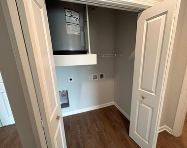 2136 W 34th St - Photo Thumbnail 5